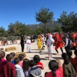 ‘ÇİFTLİKTE YARIŞMA’ TİYATRO OYUNU SERGİLENDİ