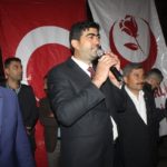 GÜRDAL TOPAL ; PAKET PAKET ÇAY KAHVE DAĞITARAK BAŞKAN OLUNMAZ