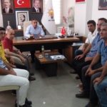 İŞTEN ÇIKARILAN İŞÇİLER AK PARTİ ZİYARETİNDE BULUNDU