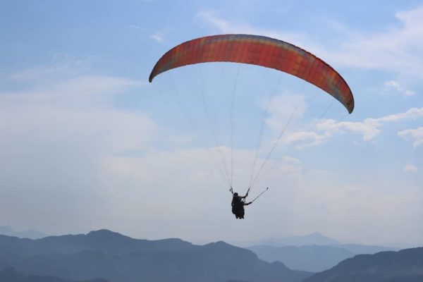 Feke’de Tapan Yamaç Paraşütü Festivali düzenlendi