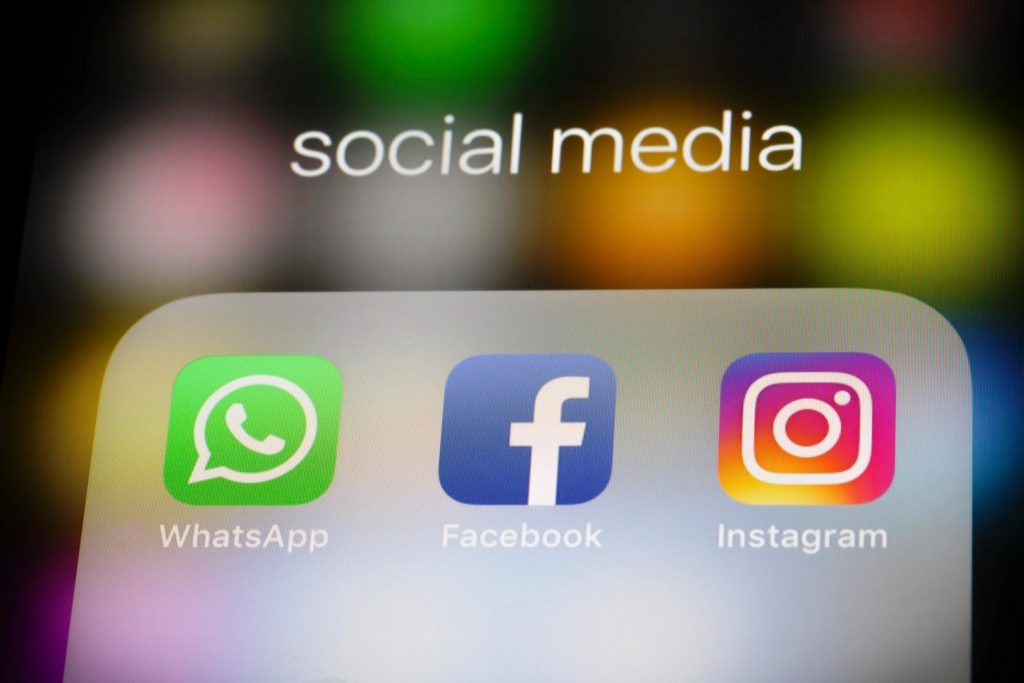 Facebook, WhatsApp ve Instagram’da erişim sorunu.