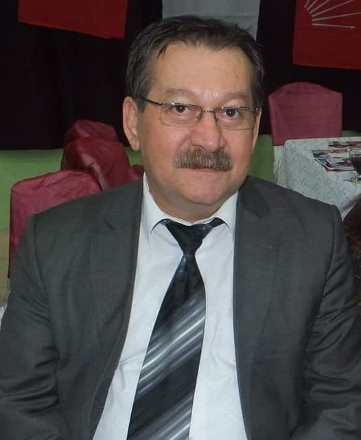 Yusuf Özgür Karavelioğlu tedavi gördüğü hastanede hayatını kaybetti.