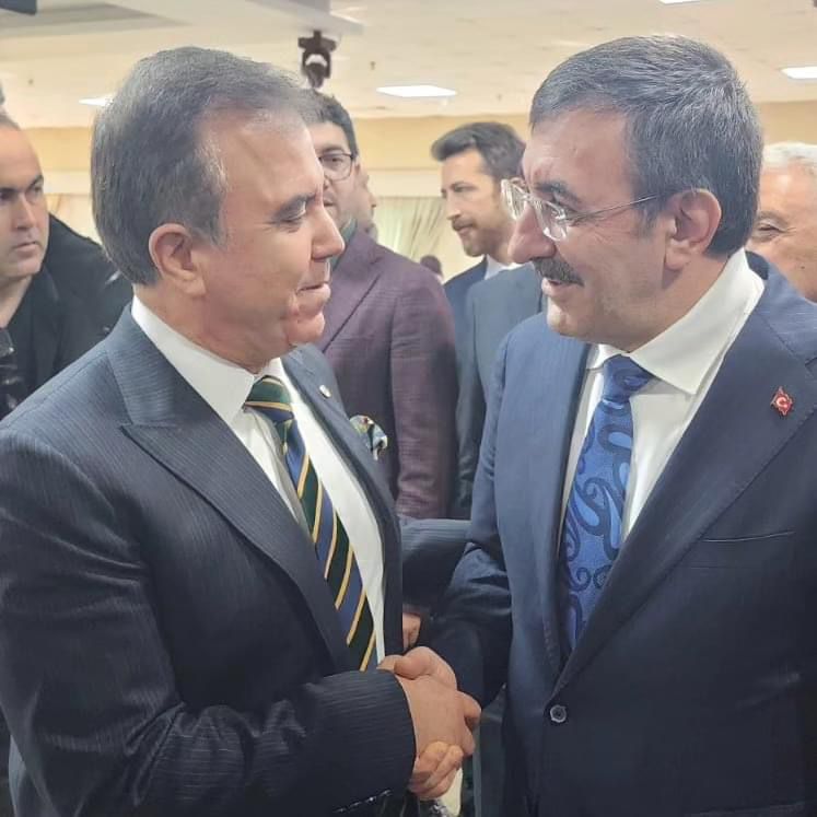 Mustafa Kandemir Kozan’ın Ekonomik Sorunlarını Cumhurbaşkanı Yardımcısı Cevdet Yılmaz’a Aktarıldı