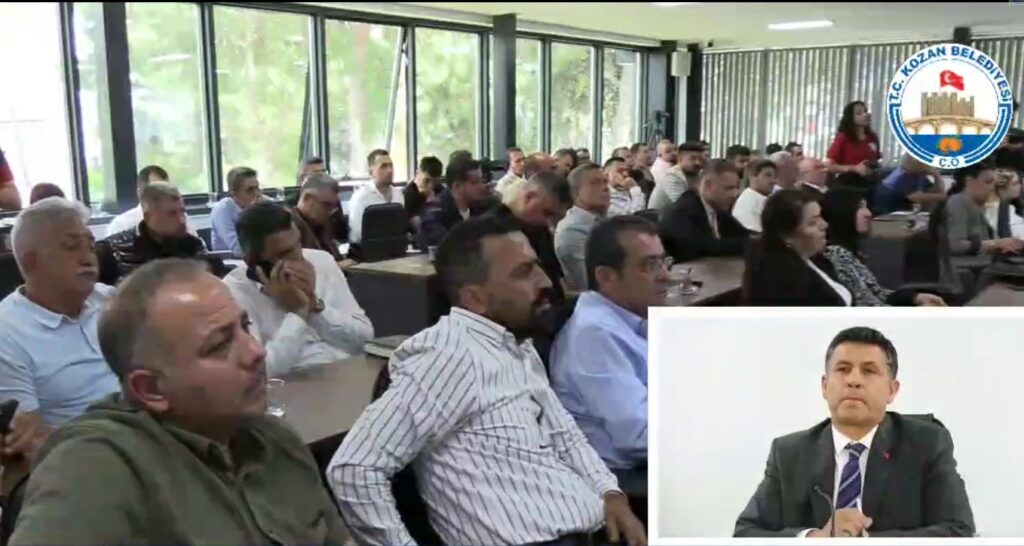 ESKİ BELEDİYE BİNASINDAKİ KÜTÜPHANEYE NİHAT ATLI İSMİ VERİLDİ