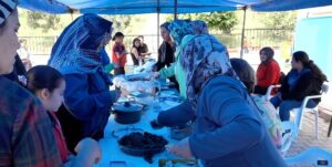 TOKİ ŞEHİT SUAT OCAK İLKOKULU’NDA KERMES COŞKUSU