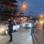 Kozan Emniyeti Çalışıyor. Araması olan Şahıslar Yakalandı, Silahlar Ele Geçirildi!