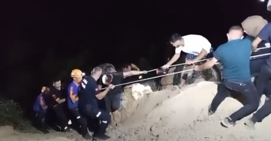 Kozan Marangeçili Köyünde Feci Kaza: 5 Kişi Hayatını Kaybetti