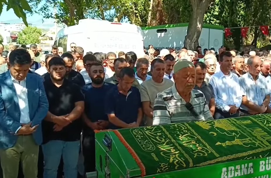 Kozan’ın Emektar Mezarcısı Necip Dinçer Son Yolculuğuna Uğurlandı