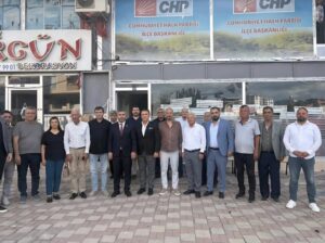 Kozan Ticaret Odası’ndan CHP İlçe Başkanı Erkan Karaoğlu’na Hayırlı Olsun Ziyareti