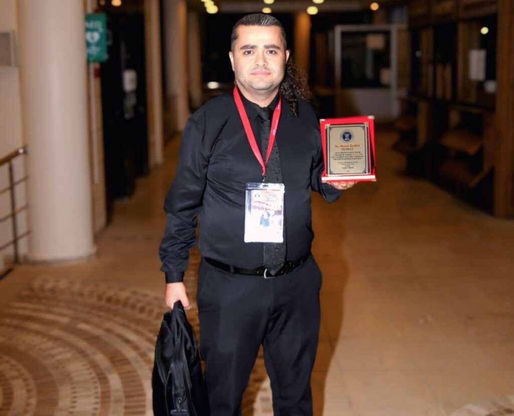 Kozanlı Şairler Şiir Yarışmasında Ödül Aldı