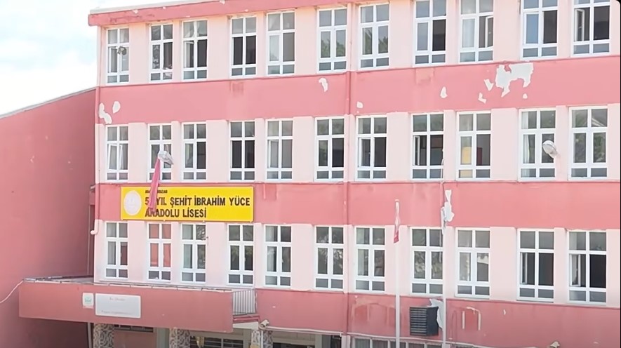 Bin gündür okullar kapalı, Ne zaman yapılacak?