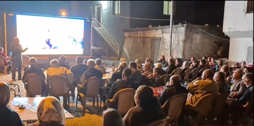 ALAPINAR KÖYLÜLERİ 2. GELENEKSEL BULUŞMASI GERÇEKLEŞTİ