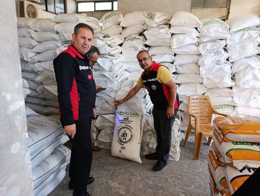 KOZAN’DA GÜBRE DENETİMLERİ DEVAM EDİYOR