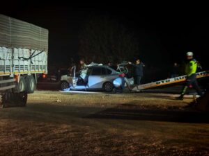 KOZAN – KADİRLİ KARAYOLUNDA TRAFİK KAZASI: 2 YARALI