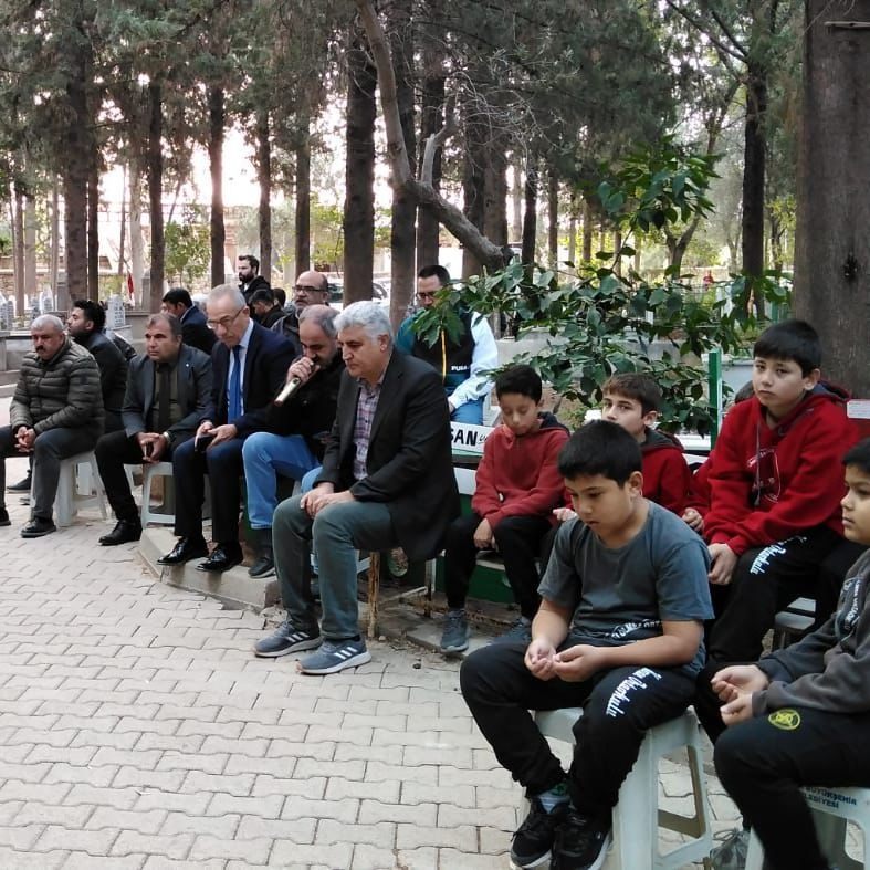 Şehit Öğretmen Lütfü Ölmez’in Kabri Ziyaret Edildi