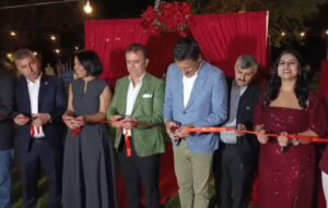 KOZANLI RESSAM KÜBRA BULDUKLU VE ÖĞRENCİLERİNDEN ANLAMLI SERGİ