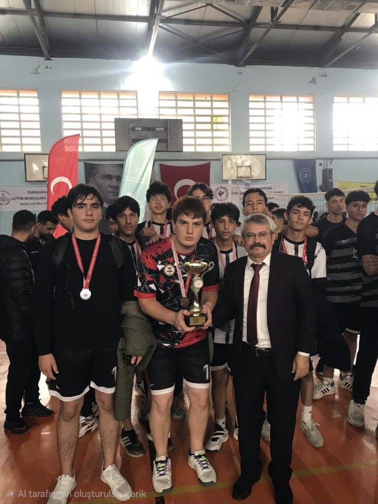 KOZAN’DA GENÇ ERKEKLER VOLEYBOL HEYECANI SONA ERDİ!