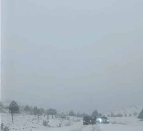 TUFANBEYLİ’DE YÜKSEK KESİMLERE KAR YAĞIŞI DEVAM EDİYOR