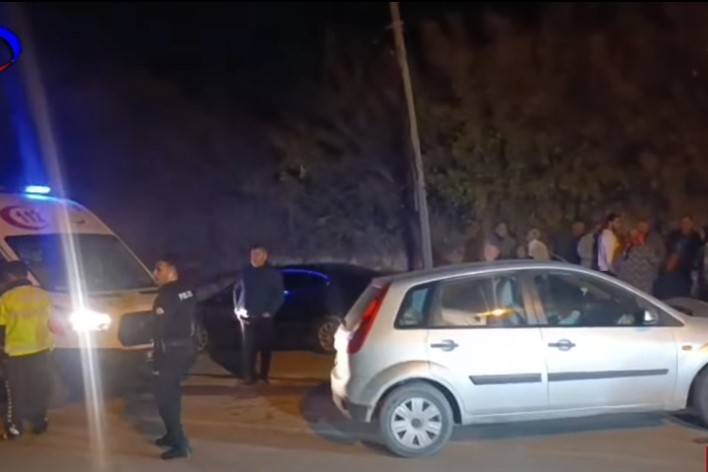 Kozan’da İki Otomobil Çarpıştı: 3 Yaralı