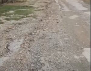 VARSAKLAR MAHALLESİ BURKAY SOKAK SAKİNLERİ HİZMET BEKLİYOR