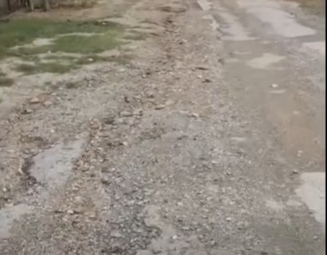 VARSAKLAR MAHALLESİ BURKAY SOKAK SAKİNLERİ HİZMET BEKLİYOR