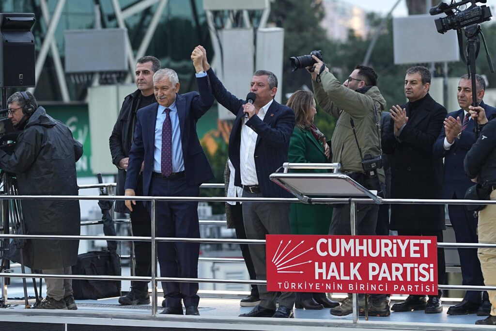 Zeydan Karalar: “Ömrümü adadığım Adana’ya hizmete devam edeceğim.”