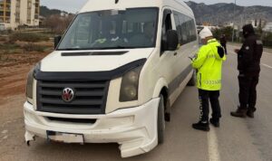 KOZAN’DA ŞOK UYGULAMALARDA 240 POLİS SAHADAYDI