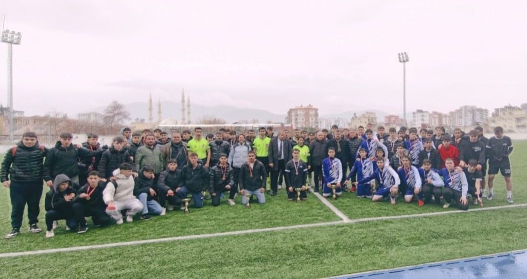 Sahada Rekabet, Sonrasında Centilmenlik ve Kardeşlik