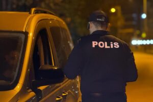 Kozan’da Bir Haftada Çok Sayıda Operasyon: Silah, Uyuşturucu ve Aranan Şahıslar Yakalandı