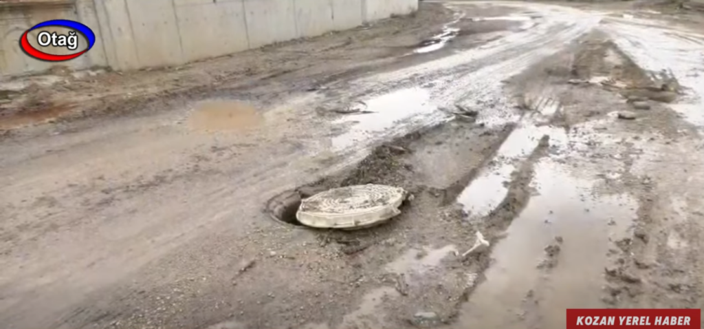 KOZAN OSB’NİN YOLLARI O KADAR BOZUK Kİ, BİR MİSAFİRİMİZ GELDİĞİNDE UTANIYORUZ