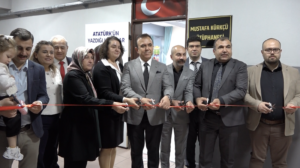 ŞEHİT SUAT OCAK İLKOKULU’NDA “MUSTAFA KÜRKÇÜ KÜTÜPHANESİ” AÇILDI