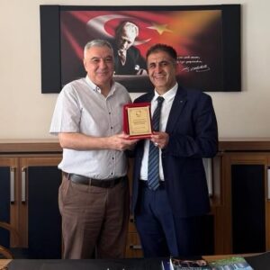 ÇUKUROVA ÜNİVERSİTESİ KOZAN İŞLETME FAKÜLTESİ’NDE BAYRAK DEĞİŞİMİ Yeni Dekan Prof. Dr. Harun Bal Oldu