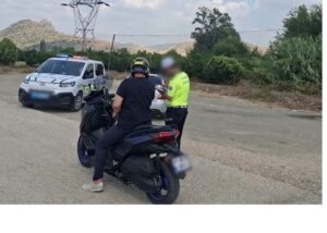 KOZAN’DA POLİS DENETİMLERİ: 7 ŞÜPHELİ TUTUKLANDI