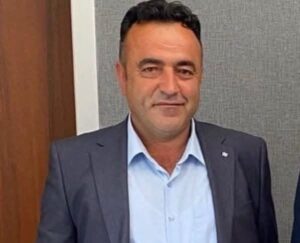Eskimantaş Köyü Muhtarı Mustafa Aköz, tedavi gördüğü hastanede hayatını kaybetti.